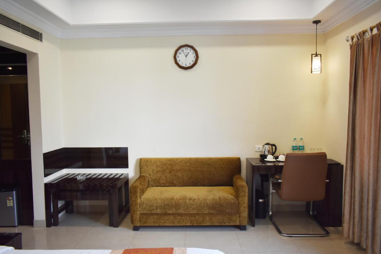 The Orchard Hotel Jharsuguda Luaran gambar